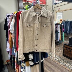 Vintage beige suede jacket
